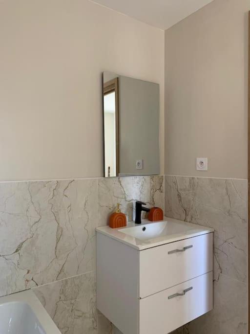Villa Chic 3 Chambres ,2 Sdb Chatellerault Ngoại thất bức ảnh